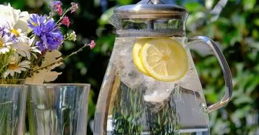 Here's why you need to drink water to feel great!